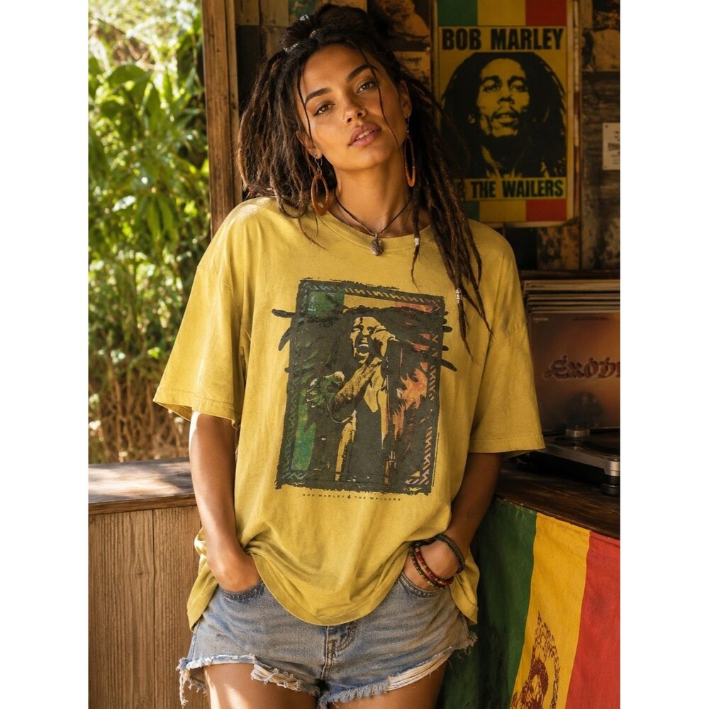 Bob Marley And The Wailers Yellow Graphic Tee M Reggae Rasta Vintage Style Band
